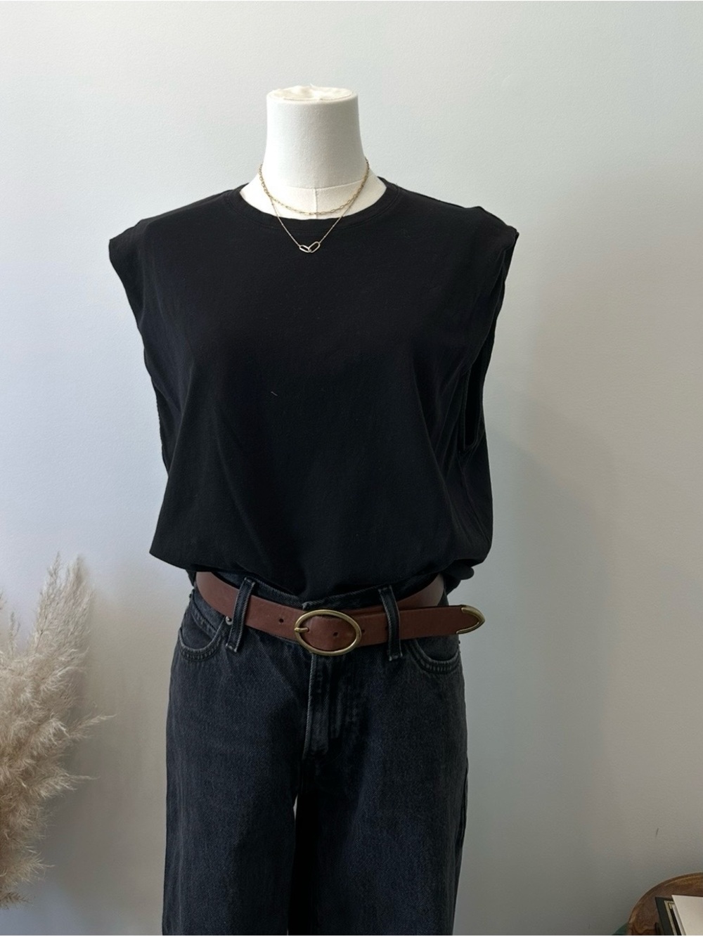 Black Sleeveless Top - Picture 2 of 5